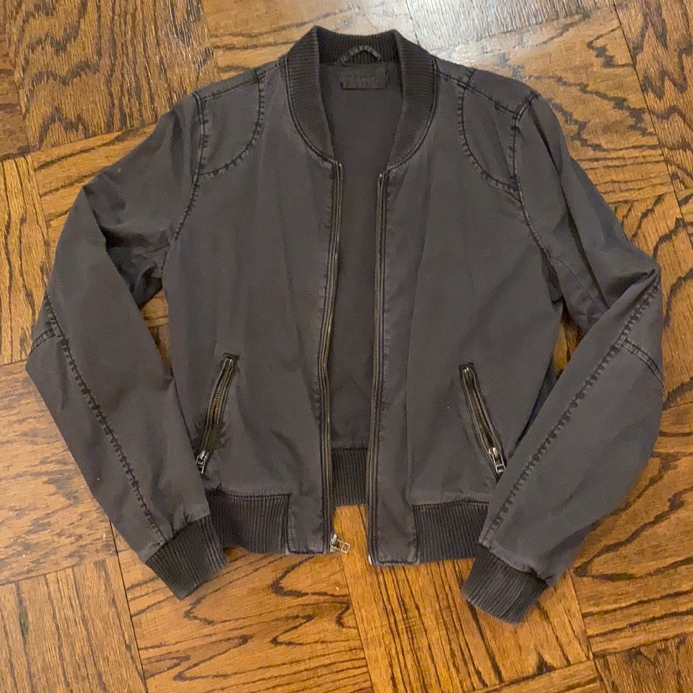 Aritzia Talula bomber jacket